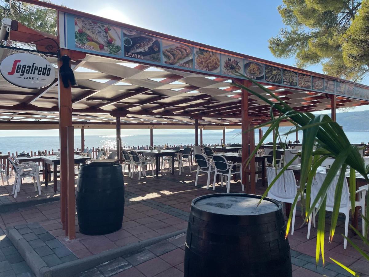 Molla Hotel Restorant Shëngjin Exteriör bild