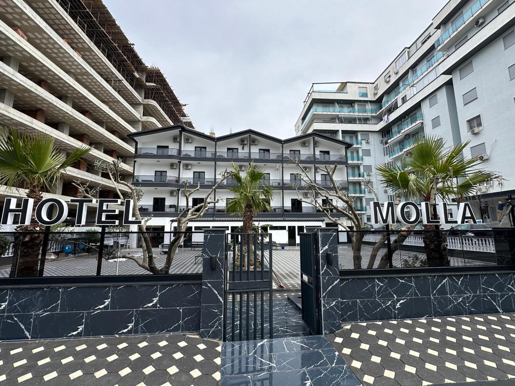Molla Hotel Restorant Shëngjin Exteriör bild
